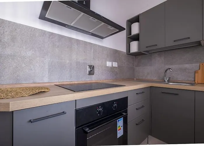 Lägenhet Affittichiari A *